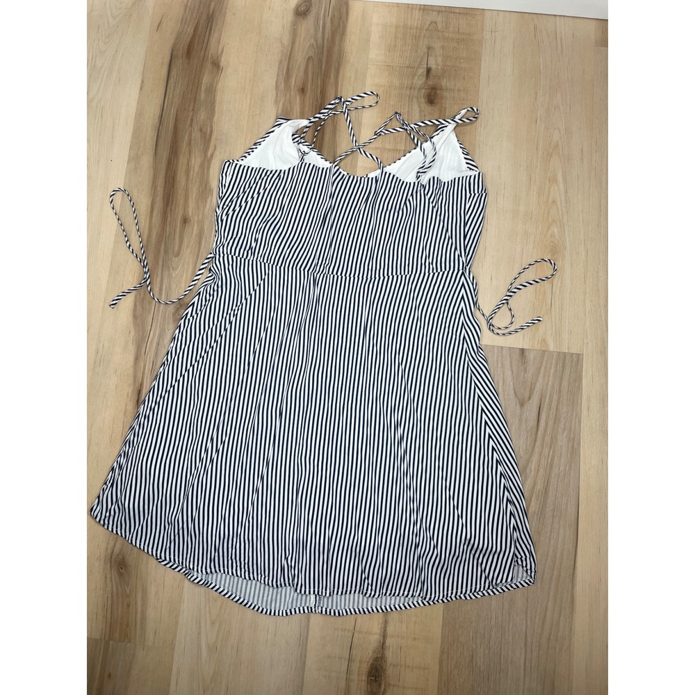 Abercrombie & Fitch Navy White Striped Button Front Mini Dress Medium Crisscross - Picture 9 of 10